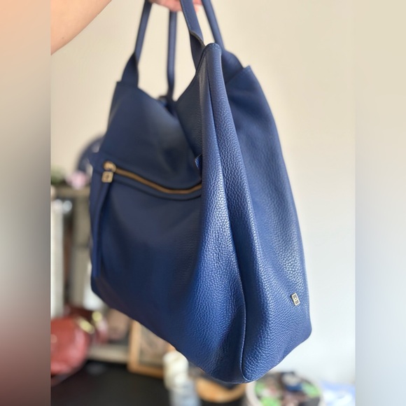 Gianni Chiarini | Made In Italy | Large Carryall Tote | Like NEW Condition - Picture 14 of 16